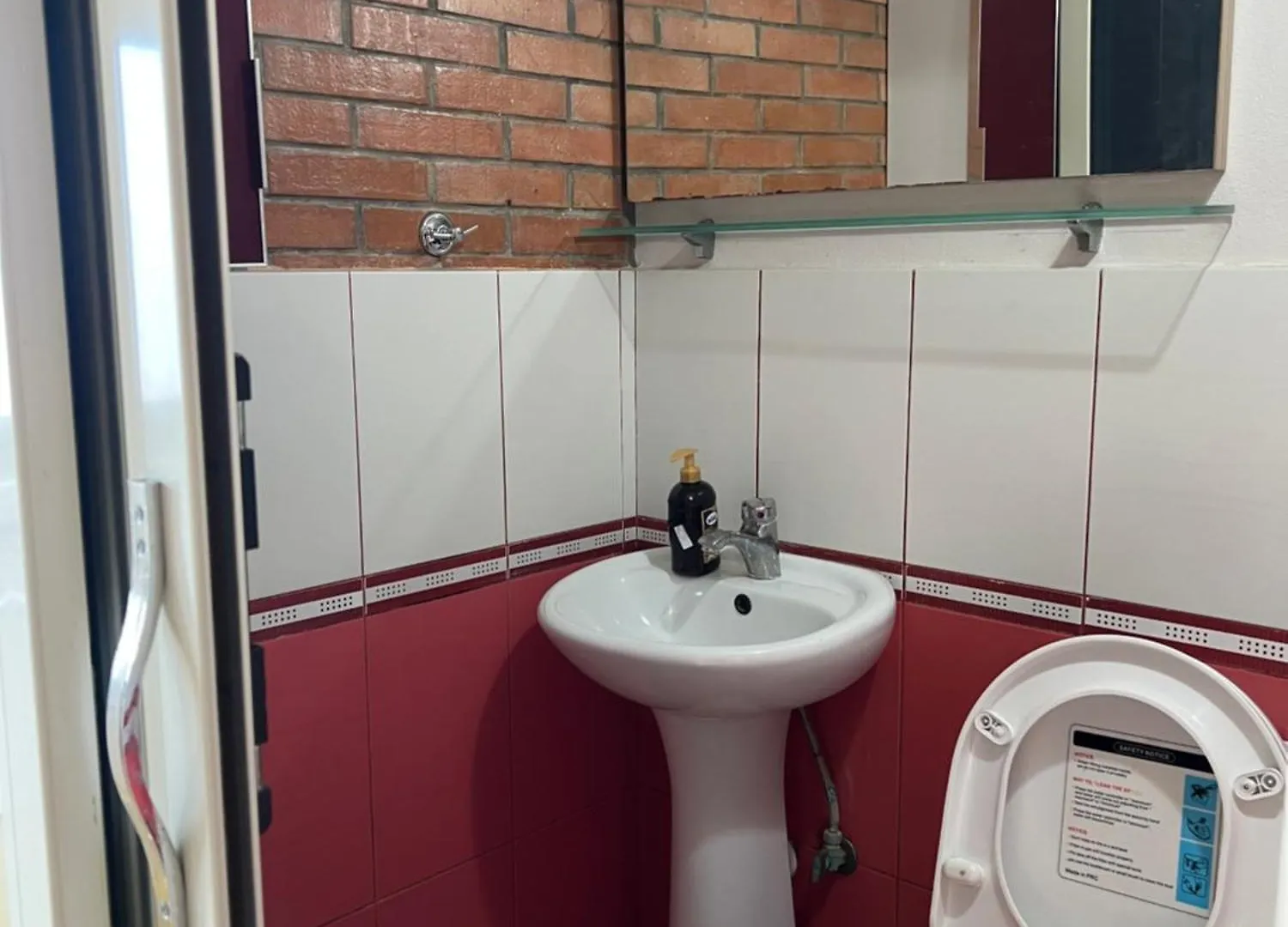 Vlorë Guest House Orest דירה